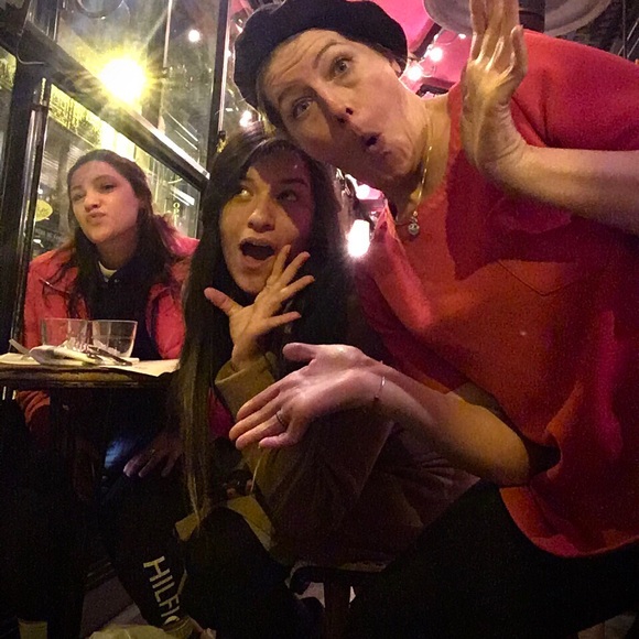 Meet your Posher, Lisa - Picture 13 of 15